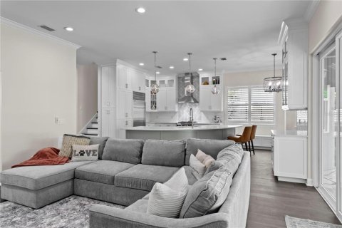 Casa en venta en Tampa, Florida, 4 dormitorios, 266.26 m2 № 1822990 - foto 23