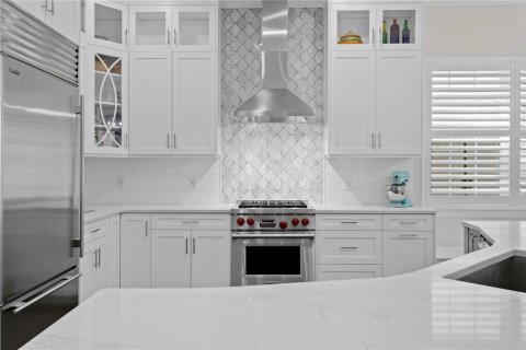 Casa en venta en Tampa, Florida, 4 dormitorios, 266.26 m2 № 1822990 - foto 8