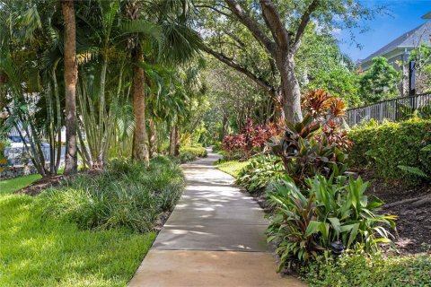 Casa en venta en Tampa, Florida, 4 dormitorios, 266.26 m2 № 1822990 - foto 20
