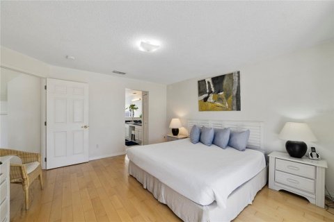Villa ou maison à vendre à Haines City, Floride: 4 chambres, 212.19 m2 № 2226326 - photo 16