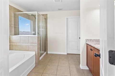 Villa ou maison à vendre à New Port Richey, Floride: 4 chambres, 252.32 m2 № 2215388 - photo 27