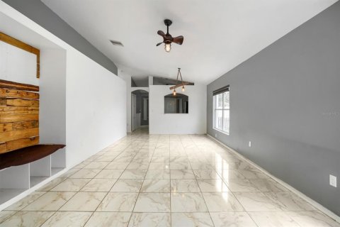 Casa en venta en Seffner, Florida, 3 dormitorios, 120.4 m2 № 2287345 - foto 19