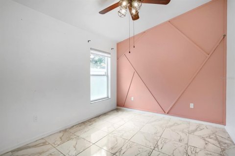 Casa en venta en Seffner, Florida, 3 dormitorios, 120.4 m2 № 2287345 - foto 23