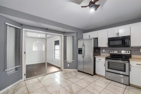 Casa en venta en Seffner, Florida, 3 dormitorios, 120.4 m2 № 2287345 - foto 8