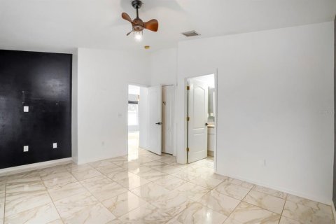 Casa en venta en Seffner, Florida, 3 dormitorios, 120.4 m2 № 2287345 - foto 12