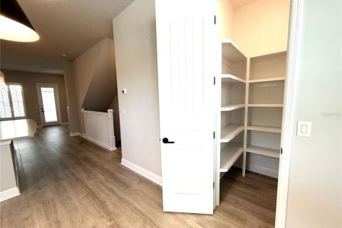 Снять в аренду таунхаус в Сент-Питерсберг, Флорида 6 комнат, 165.27м2, № 1845121 - фото 11