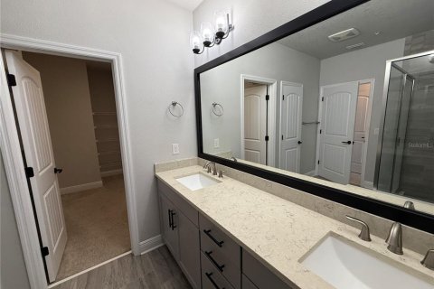 Снять в аренду таунхаус в Сент-Питерсберг, Флорида 6 комнат, 165.27м2, № 1845121 - фото 17