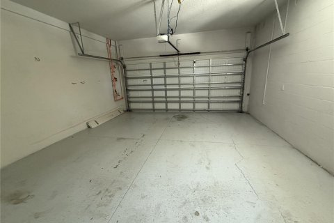 Снять в аренду таунхаус в Сент-Питерсберг, Флорида 6 комнат, 165.27м2, № 1845121 - фото 28