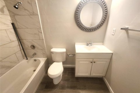 Condominio en venta en Kissimmee, Florida, 2 dormitorios, 94.02 m2 № 1719453 - foto 12