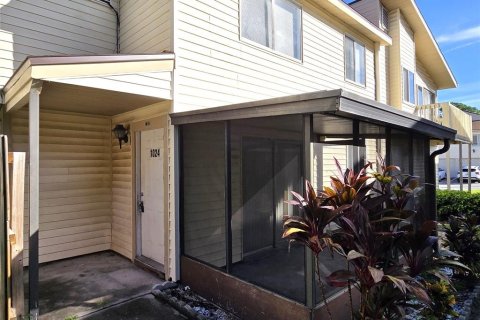 Condominio en venta en Kissimmee, Florida, 2 dormitorios, 94.02 m2 № 1719453 - foto 3