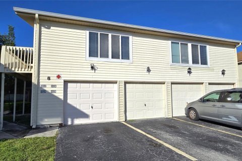 Condominio en venta en Kissimmee, Florida, 2 dormitorios, 94.02 m2 № 1719453 - foto 2
