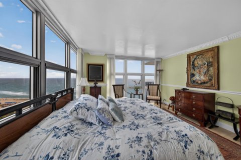 Condo in Pompano Beach, Florida, 2 bedrooms  № 2177346 - photo 25