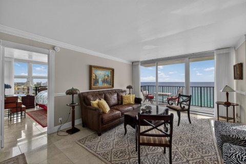 Condo in Pompano Beach, Florida, 2 bedrooms  № 2177346 - photo 14