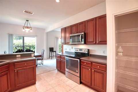 House in Poinciana, Florida 3 bedrooms, 212.56 sq.m. № 1591473 - photo 15
