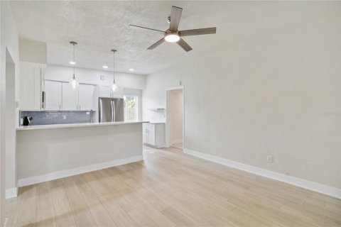 Casa en venta en Sanford, Florida, 3 dormitorios, 96.43 m2 № 1847363 - foto 8