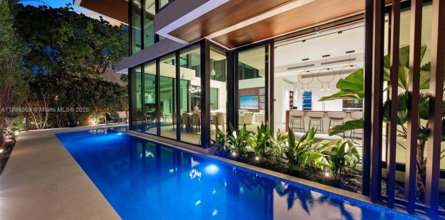 Casa en Fort Lauderdale, Florida 5 dormitorios, 398.27 m2 № 2076960