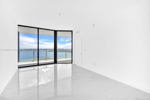 Condominio en venta en Miami, Florida, 4 dormitorios № 1891164 - foto 23