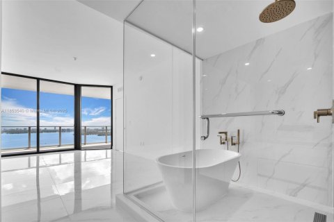 Condominio en venta en Miami, Florida, 4 dormitorios № 1891164 - foto 25