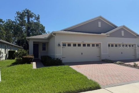 Adosado en venta en Clermont, Florida, 2 dormitorios, 152.92 m2 № 1909862 - foto 1