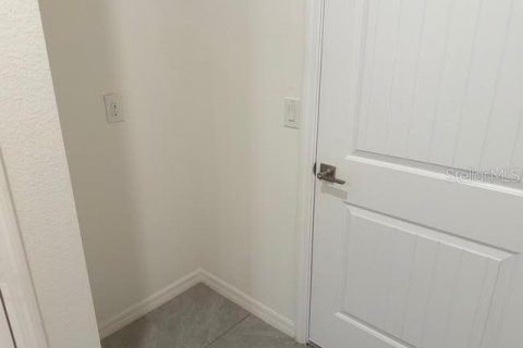 Adosado en venta en Clermont, Florida, 2 dormitorios, 152.92 m2 № 1909862 - foto 25