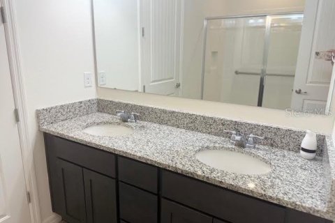 Adosado en venta en Clermont, Florida, 2 dormitorios, 152.92 m2 № 1909862 - foto 21