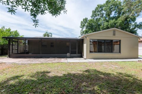 Villa ou maison à vendre à Tampa, Floride: 3 chambres, 164.72 m2 № 2221065 - photo 18