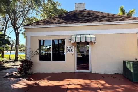 Купить кондоминиум в Майами, Флорида 1 спальня, 64.38м2, № 2021806 - фото 24