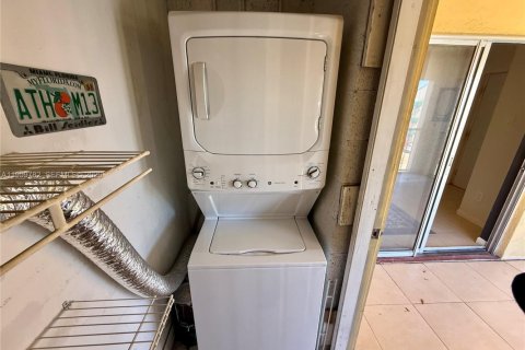 Купить кондоминиум в Майами, Флорида 1 спальня, 64.38м2, № 2021806 - фото 18