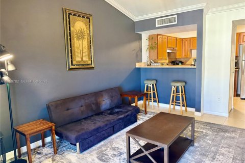 Купить кондоминиум в Майами, Флорида 1 спальня, 64.38м2, № 2021806 - фото 3