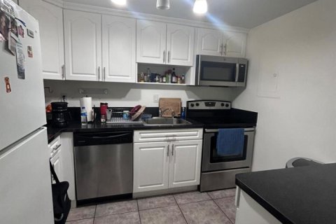 Copropriété à vendre à Plantation, Floride: 1 chambre, 89.19 m2 № 2240449 - photo 17