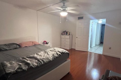 Copropriété à vendre à Plantation, Floride: 1 chambre, 89.19 m2 № 2240449 - photo 4