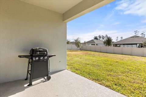 House in DeLand, Florida 4 bedrooms, 173.26 sq.m. № 2396932 - photo 30
