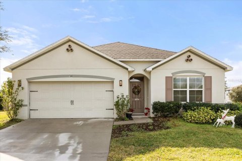 House in DeLand, Florida 4 bedrooms, 173.26 sq.m. № 2396932