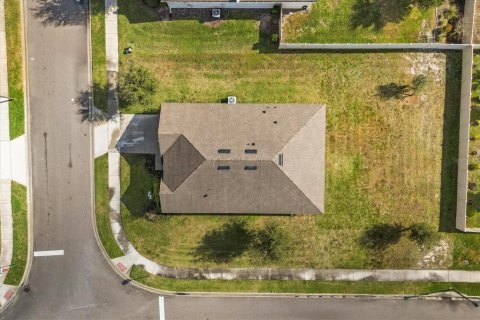 House in DeLand, Florida 4 bedrooms, 173.26 sq.m. № 2396932 - photo 4
