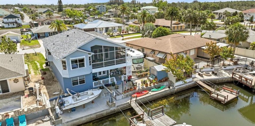 Casa en Hudson, Florida 2 dormitorios, 144.93 m2 № 1649948