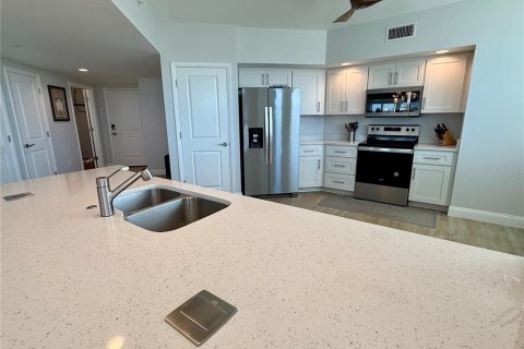 Copropriété à vendre à Largo, Floride: 3 chambres, 170.57 m2 № 2376742 - photo 3