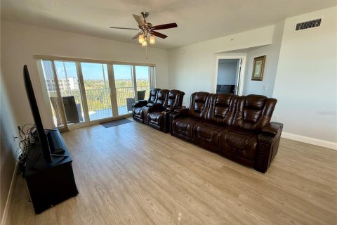 Copropriété à vendre à Largo, Floride: 3 chambres, 170.57 m2 № 2376742 - photo 6