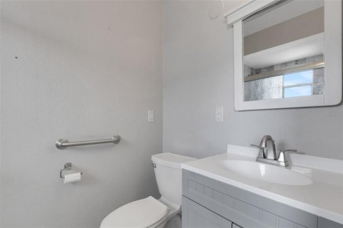 Copropriété à vendre à Bradenton, Floride: 2 chambres, 100.33 m2 № 2195866 - photo 22