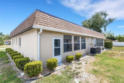 Copropriété à vendre à Bradenton, Floride: 2 chambres, 100.33 m2 № 2195866 - photo 28