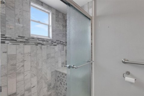 Copropriété à vendre à Bradenton, Floride: 2 chambres, 100.33 m2 № 2195866 - photo 23