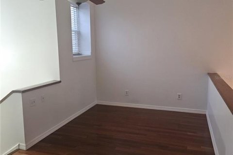 Copropriété à louer à Tampa, Floride: 3 chambres, 163.23 m2 № 2112343 - photo 9