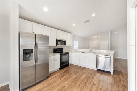 Casa en venta en Ocala, Florida, 4 dormitorios, 146.79 m2 № 2238882 - foto 12