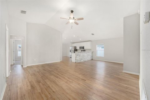 Casa en venta en Ocala, Florida, 4 dormitorios, 146.79 m2 № 2238882 - foto 9