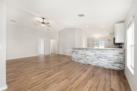 Casa en venta en Ocala, Florida, 4 dormitorios, 146.79 m2 № 2238882 - foto 5