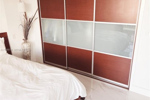 Купить кондоминиум в Майами, Флорида 2 спальни, 95.69м2, № 2048886 - фото 22