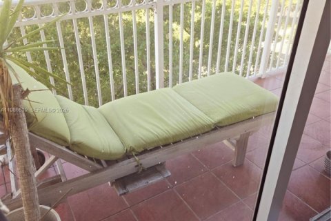 Купить кондоминиум в Майами, Флорида 2 спальни, 95.69м2, № 2048886 - фото 25