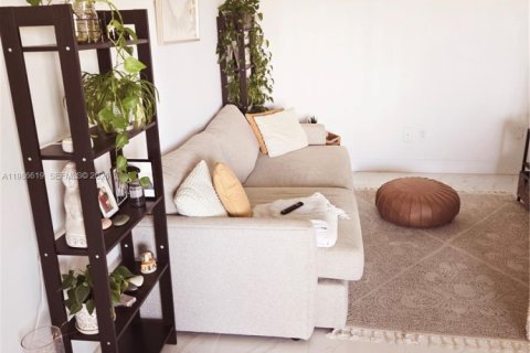 Купить кондоминиум в Майами, Флорида 2 спальни, 95.69м2, № 2048886 - фото 6