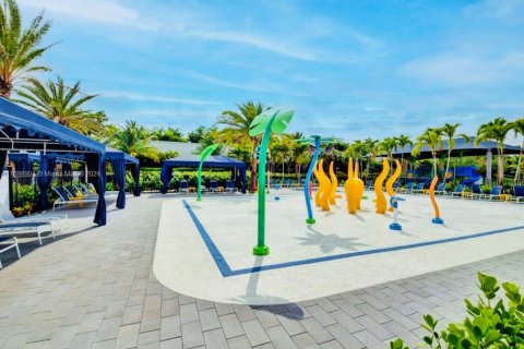 Купить виллу или дом в Бока-Ратон, Флорида 4 спальни, 216.74м2, № 1959816 - фото 29