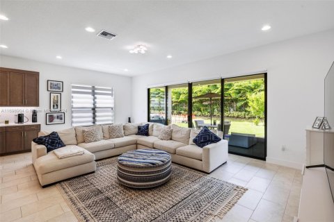 Купить виллу или дом в Бока-Ратон, Флорида 4 спальни, 216.74м2, № 1959816 - фото 9