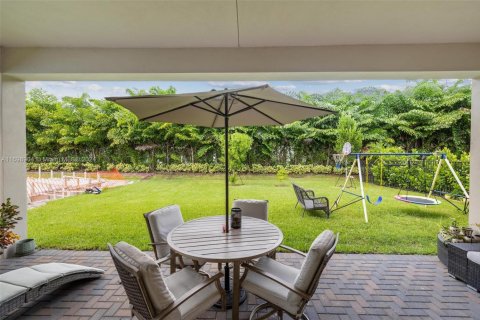 Купить виллу или дом в Бока-Ратон, Флорида 4 спальни, 216.74м2, № 1959816 - фото 24